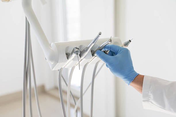 24/7 Emergency Dental Implants experts in Manteca, CA